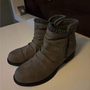 Women’s Sporto Gray Ankle Booties